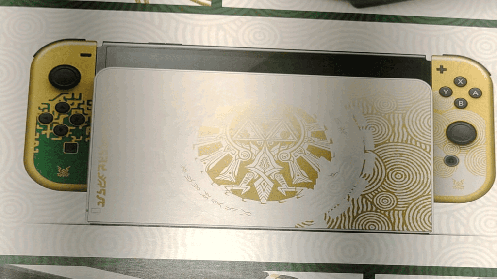 泄露的图像显示塞尔达:王国之泪 OLED Switch